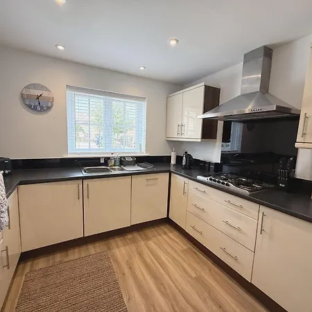 Holiday home 51 Sunrise At The Bay Filey, Sleeps 6 *